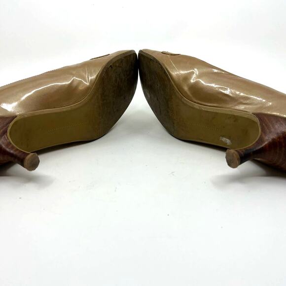 Stuart Weitzman Patent Leather Tassel Kitten Heel 6.5 US - Picture 8 of 10